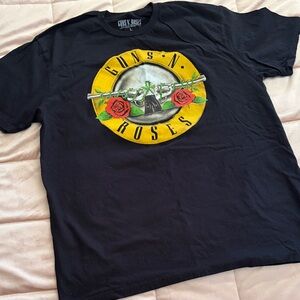Guns N’ Roses logo front cotton tee shirt